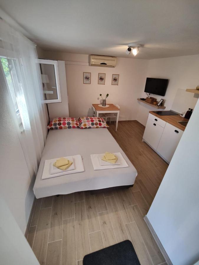 Apartments Bepa Makarska Eksteriør billede